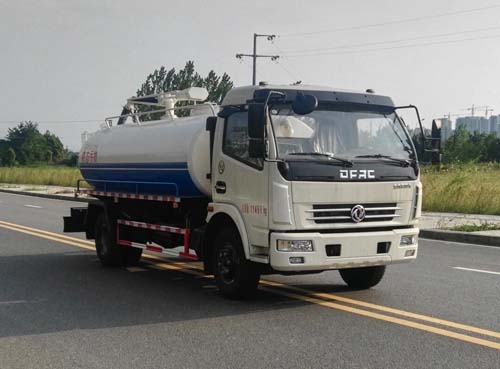 8.5方東風多利卡吸糞車