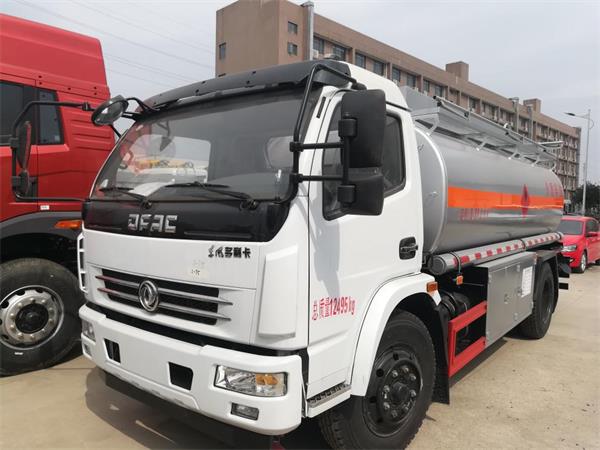 �|�L(f��ng)8.3�����͹�܇